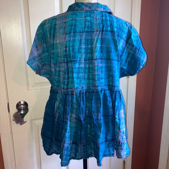 Lucky Brand Short Sleeve Babydoll Tunic Top Blue Tie Dye Lightweight sz Medium - Picture 4 of 10